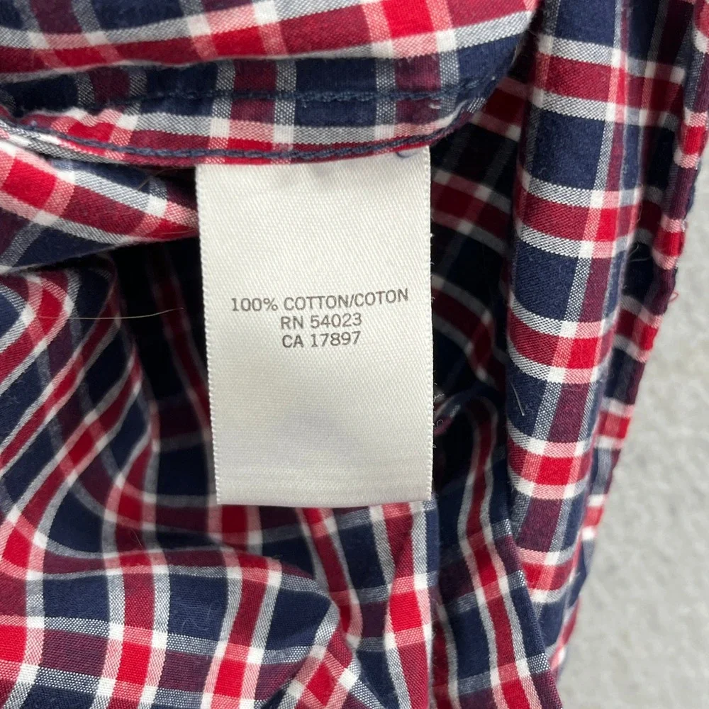 Banana Republic Button Up Shirt Mens M Red White Blue Plaid Oxford Classic